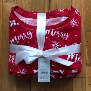NWT Women’s 2 Piece Pajama Set “MERRY” Holiday Design Size 3X (22W-24W)